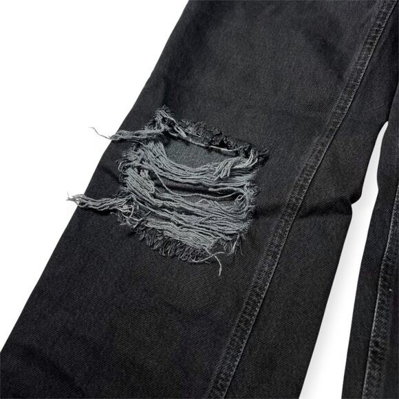 We The Free People Busted Knee Cropped Jean SIZE 26 Distressed Frayed Button Fly - Picture 7 of 13